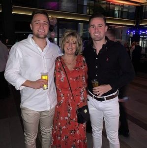 Meet your Posher, Diane